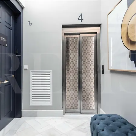 Penthouse With Private Rooftop In The Heart Of By Rems